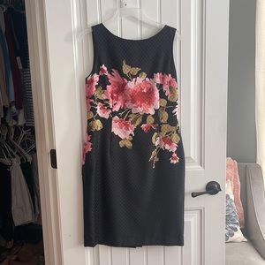 EUC Tahari dress